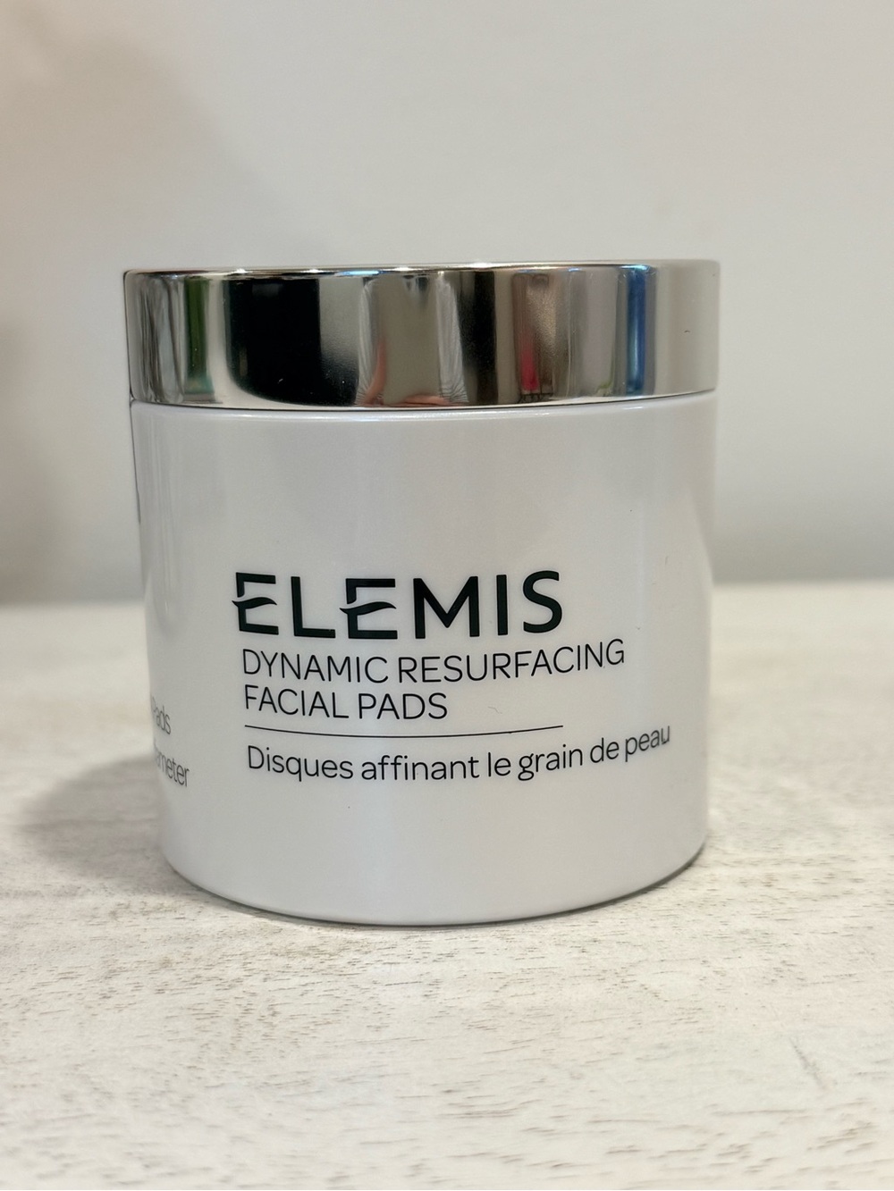 ELEMIS Dynamic Resurfacing Facial Pads — White & Silver